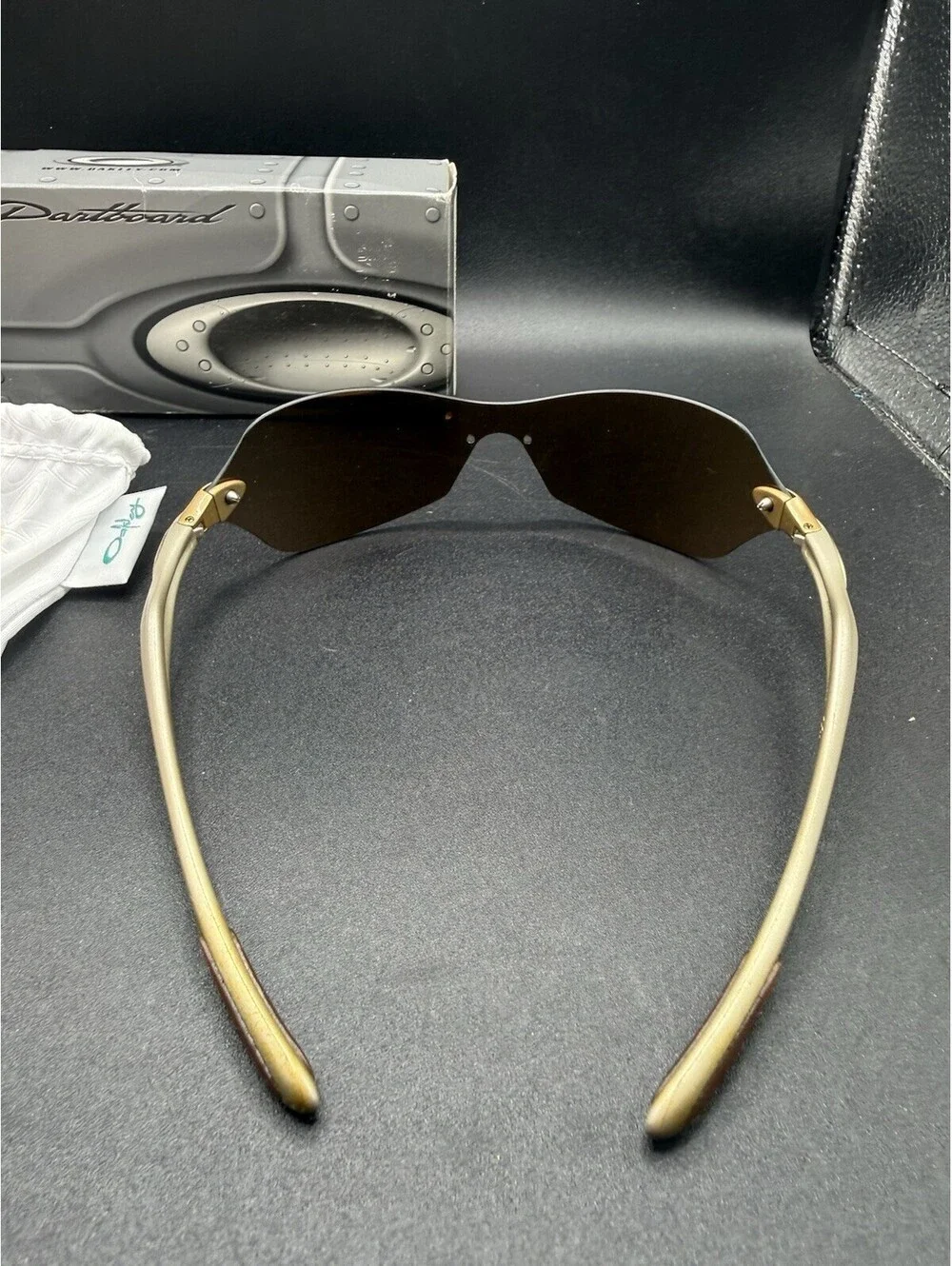 Oakley Dartboard Plasma/Gold Iridium Lenses